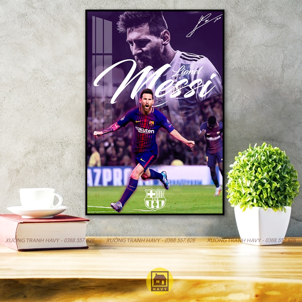 Tranh cầu thủ bóng đá Messi M10, chất liệu mica gương, có khung cao cấp, kích thước 30x40