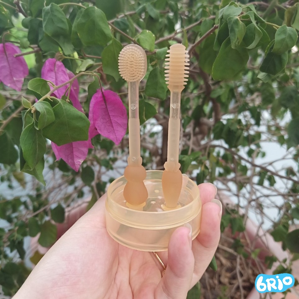 Set rơ lưỡi và bàn chải đánh răng silicon cho bé từ 0 - 18 tháng