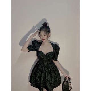 Váy xốp tay phồng