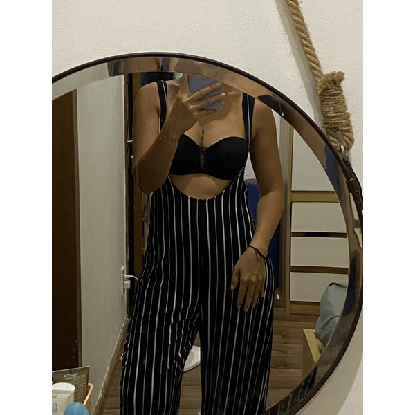 Jumpsuit xuất dư kẻ đen