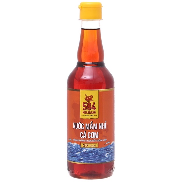 NƯỚC MẮM 584 NHA TRANG 30 ĐỘ ĐẠM CHAI NHỰA 500ML