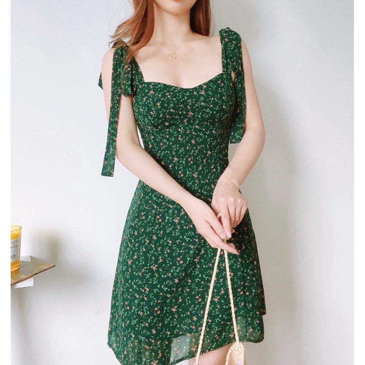 Order 15 ngày- Đầm hoa thắt dây bảng to