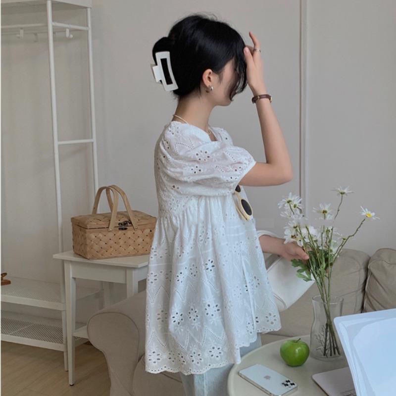 Áo Kiểu Tay Phồng Ngắn Cổ Chữ V Phối Ren Phong Cách Hàn Quốc Thời Trang Mùa Hè Cho Nữ