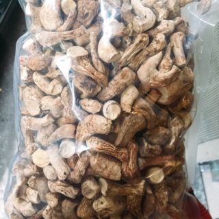CHÂN NẤM HƯƠNG KHÔ LOẠI ĐẶC BIÊT.mua sỉ lh để được gia tốt