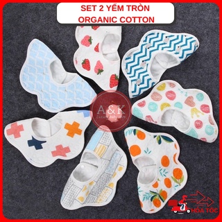 Set 2 yếm tròn organic cotton chống thấm siêu mềm, xoay 360 độ giao mẫu ngẫu nhiên theo giới tính