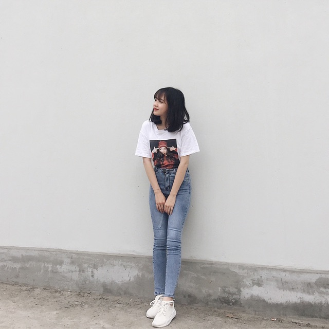 Phông trắng và jean
