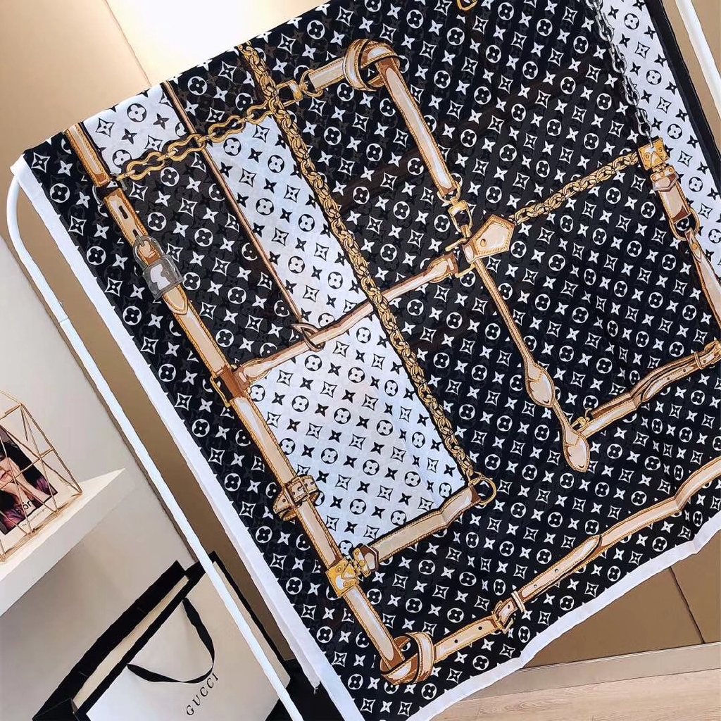 Khăn Quàng Cổ Lụa Mềm Mại Chống Nắng Đi Biển Mùa Hè Sang Trọng Cổ Điển Thương Hiệu Phụ Nữ 2021