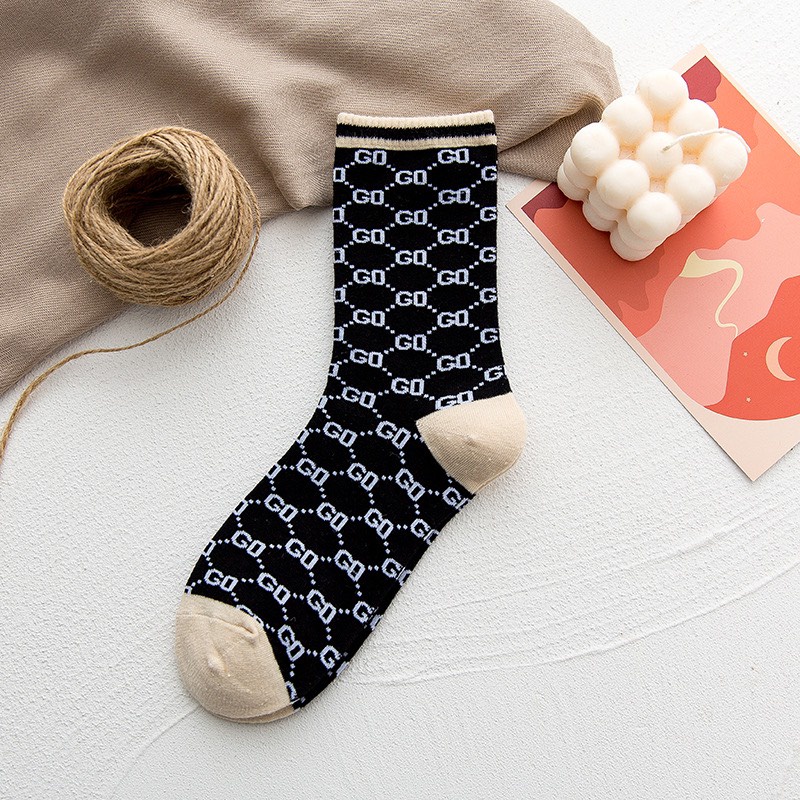 Tất cổ cao MOKANA vớ cao cổ họa tiết vintage DC cực đẹp TC14