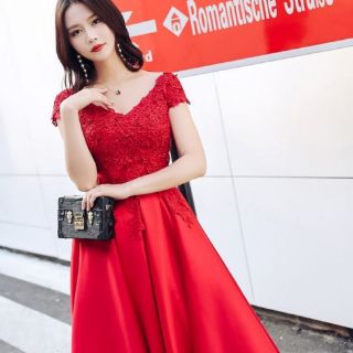 Đầm dạ hội hàng thiết kế cao cấp
