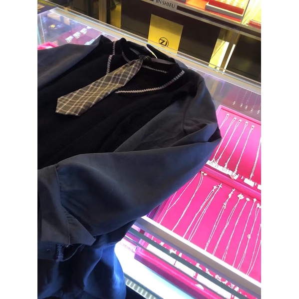 Có Sẵn -Sét váy+gile+cà vạt -kẻ dáng hàn quốc -ulzzang -  chất  tăm gile len hàng quảng châu loại 1 dáng xoè xếp ly | BigBuy360 - bigbuy360.vn