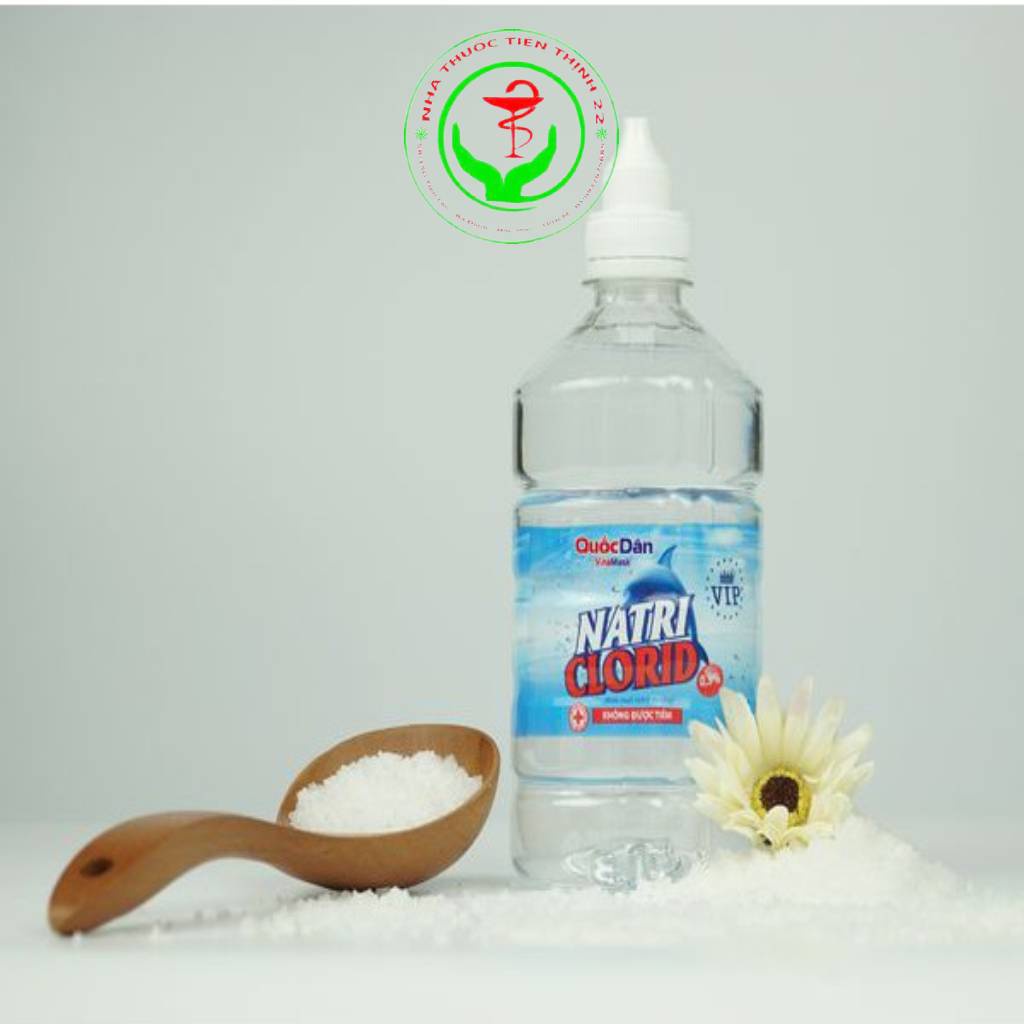 Nước muối sinh lý Quốc Dân Natri Clorid 0.9% chai 500Ml