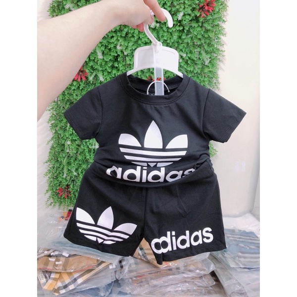 Set bộ adidas cộc tay mùa hè cho bé trai