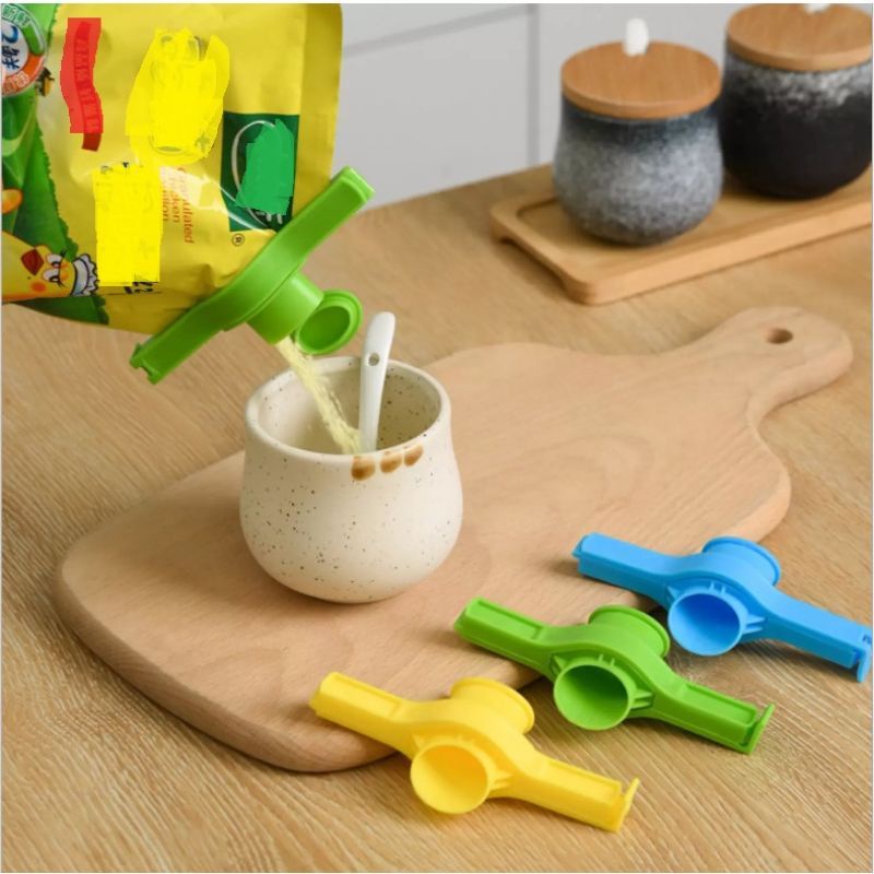 Kẹp Miệng Túi Bảo Quản Thực Phẩm Có Nắp Mở Rót Tiện Lợi