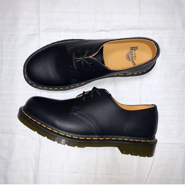 Giày Dr Martens cổ thấp size 36