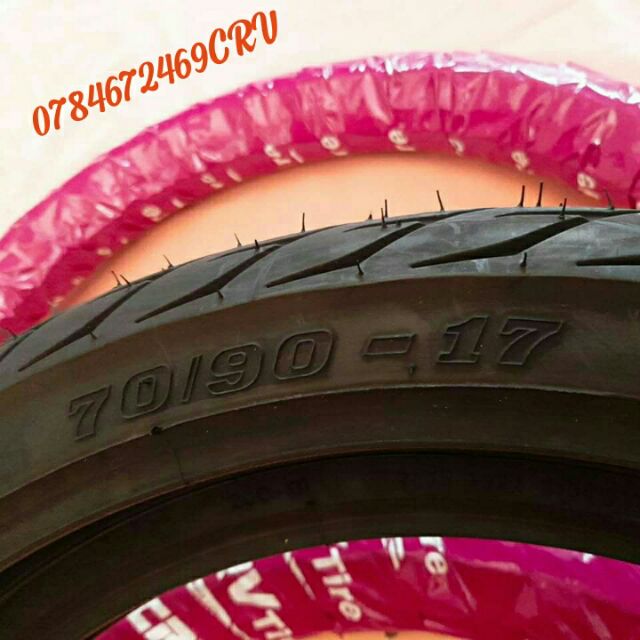 Cặp vỏ CRV trước 60-90 sau 70-90 gai như hình. Gắn cho tất cả các loại xe.