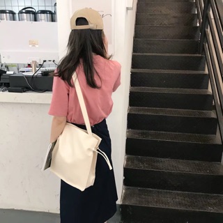 Sẵn túi tote da túi đeo chéo form rộng vintage