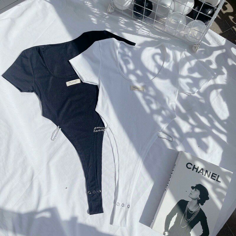 Áo bodysuit thun gân tăm kèm tag ngắn tay phối xích eo kheo dáng quyến rũ sexy - Mã: 503 TV-Fashion | BigBuy360 - bigbuy360.vn