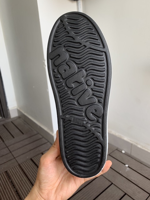 [TẶNG 4 JITBIZT ] - Giày Nhựa Native Jefferson - Chất Nhựa E.V.A Siêu Nhẹ, Không Thấm Nước - MÀU ĐEN TRẮNG | BigBuy360 - bigbuy360.vn