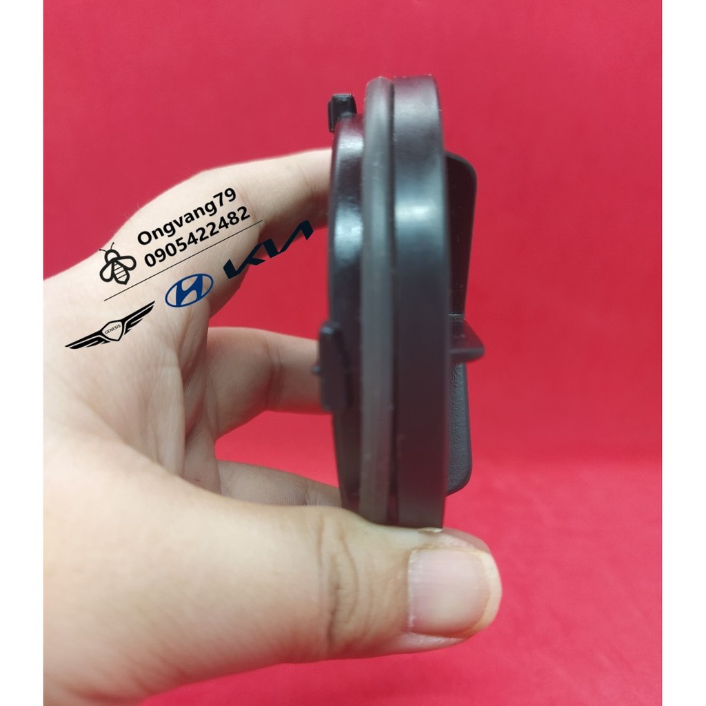 Nắp chống bụi đèn pha cos xe Hyundai Solati 2014/Sedona 2014/Cerato 2012 - Ms: 921911K000