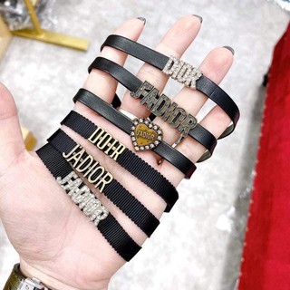 Chocker vòng cổ cực xinh