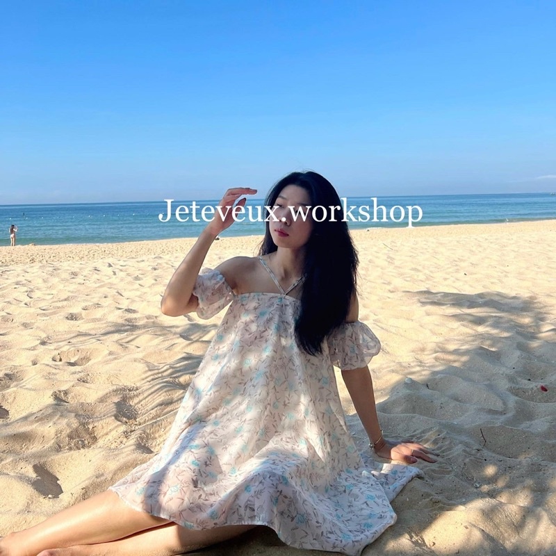 Váy dây cổ yếm bẹt vai - design by Jeteveux