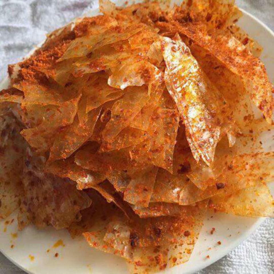 Bánh tráng tỏi khô bò