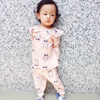 Pijama lụa thô mềm in hình phối ren