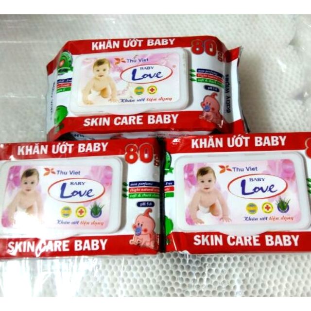 1 Thùng 40 gói khăn ướt BABY LOVE