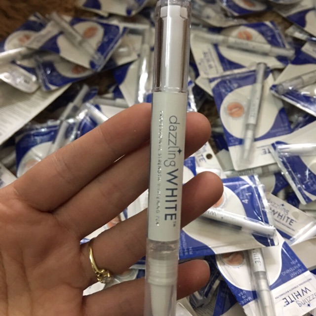 Bút tẩy trắng răng