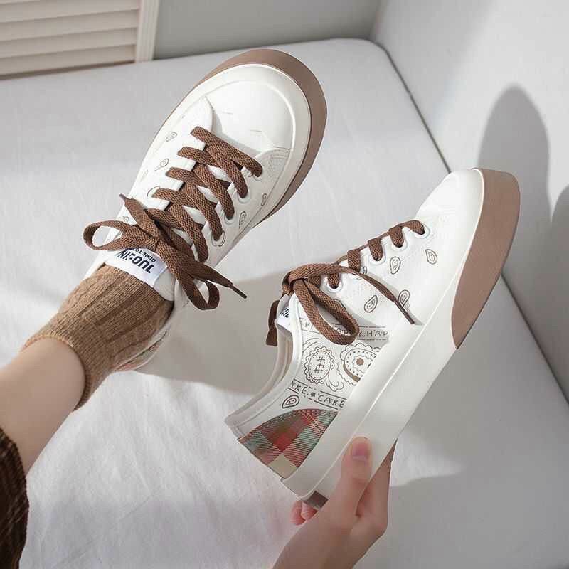 2 Phối Màu Giày Thể Thao Nữ Họa Tiết Sườn Nhẹ Nhàng