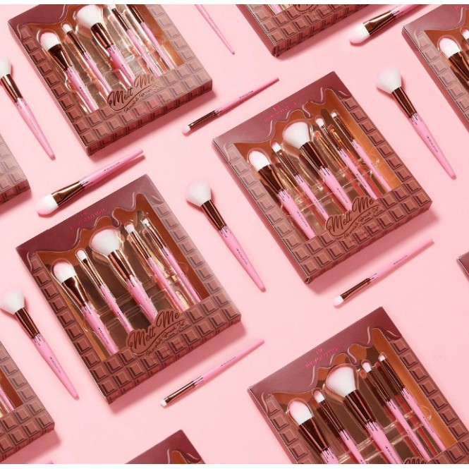 [TOP 1 SHOPEE] Bộ cọ trang điểm Revolution (Bill Anh)