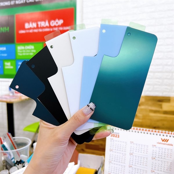 Nắp lưng Samsung S22 zin