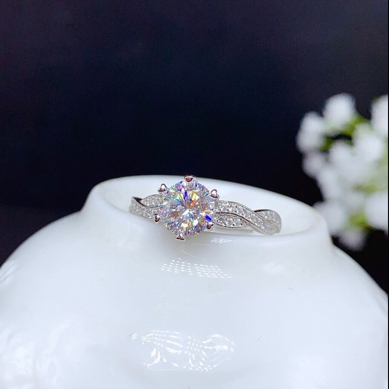 Nhẫn Đính Hôn Bằng Thép Titanium Màu Bạc Đính Đá Zircon Đơn Giản Thanh Lịch Thời Trang Hàn Quốc Dành Cho Bạn