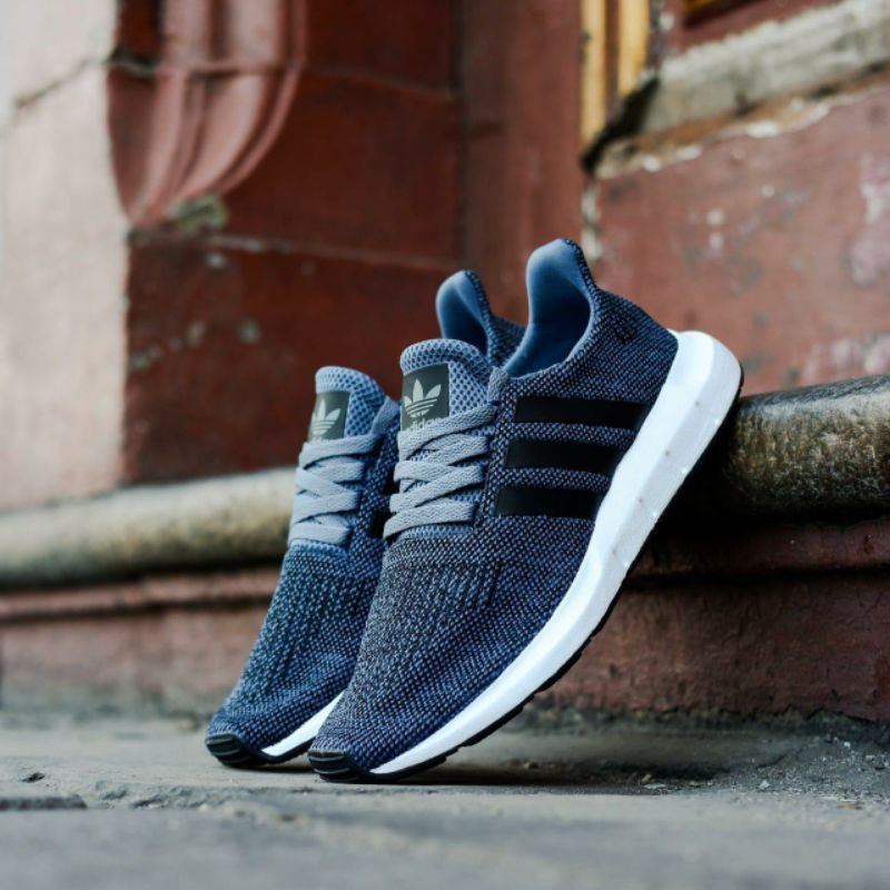 ❗❗ Giày Adidas SWIFT RUN SERIES