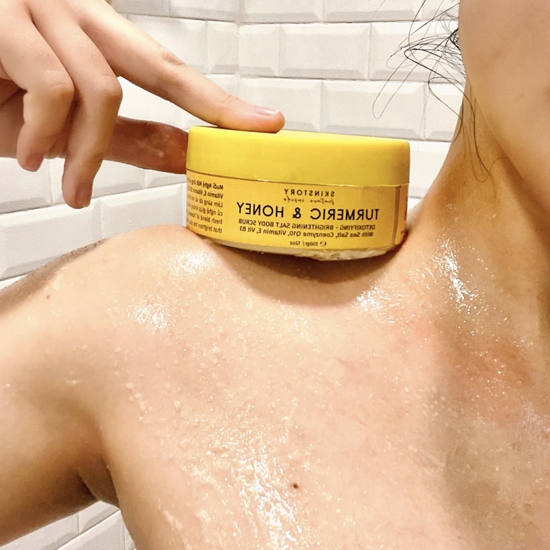 Tẩy tế bào chết nghệ mật ong Turmeric & Honey Salt Body Scrub 330gr, m