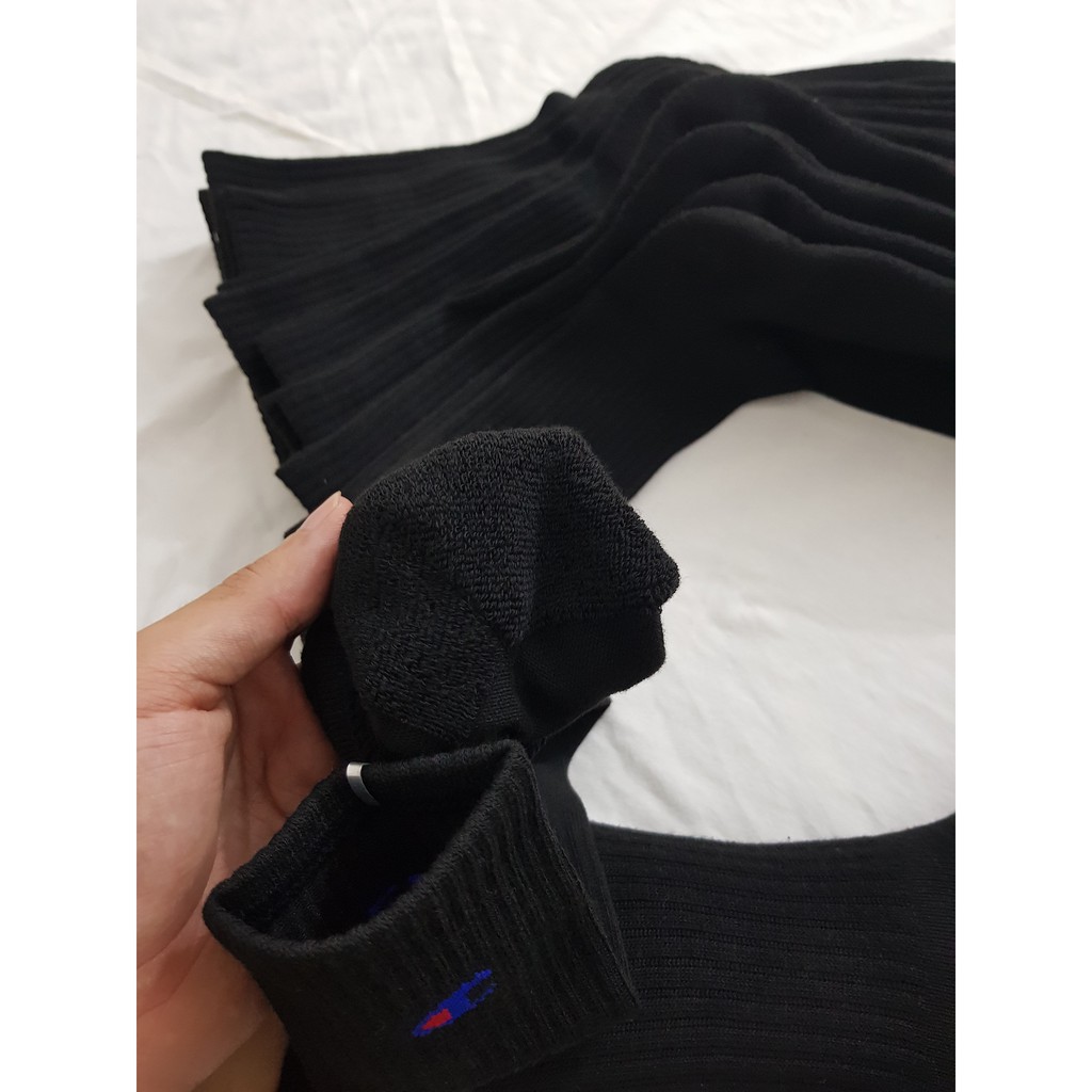 Tất thể thao cao cổ Champion đen - Free ship + Quà tặng Loved socks by TatsTats.vn