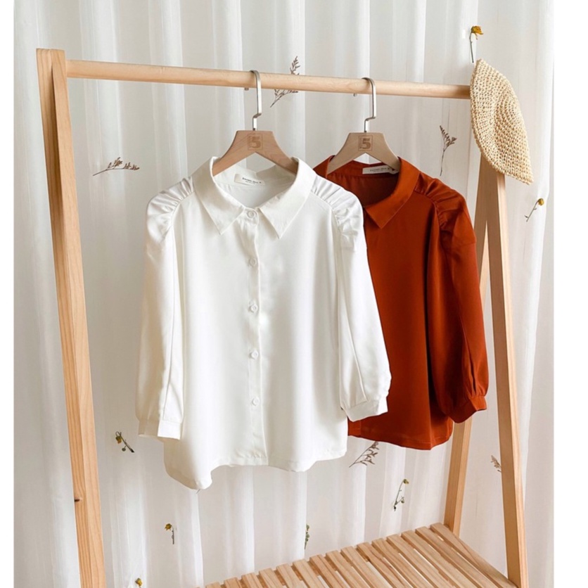 Áo sơ mi nữ cổ đức công sở dáng rộng lửng vai nhún xếp ly tay lửng Twentyfive N137