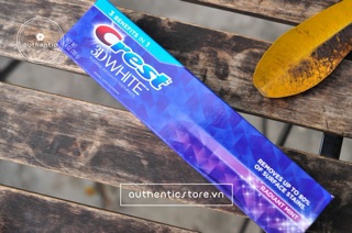 Kem Đánh Răng Crest 3D White Fluoride Anticavity Toothpaste