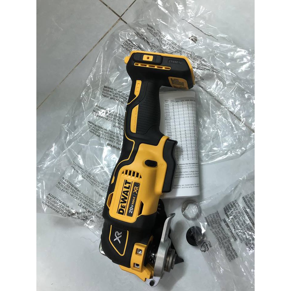 Cắt rung DEWALT DCS354B