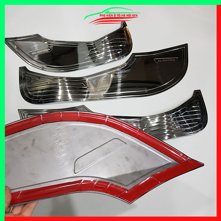 Bộ ốp tapli Elantra 2016-2021 vân Titan chống xước va đập khi mở cửa và làm đẹp xe