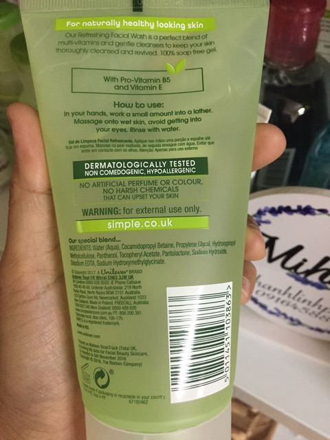 [mẫu mới] Sữa rửa mặt Simple 150ml | BigBuy360 - bigbuy360.vn