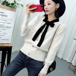 Áo len cổ nơ