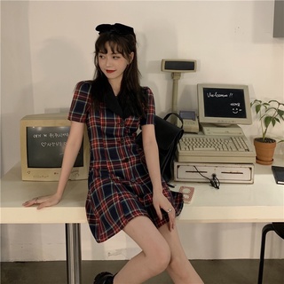 [ORDER] Đầm caro màu đỏ có cổ dáng ngắn