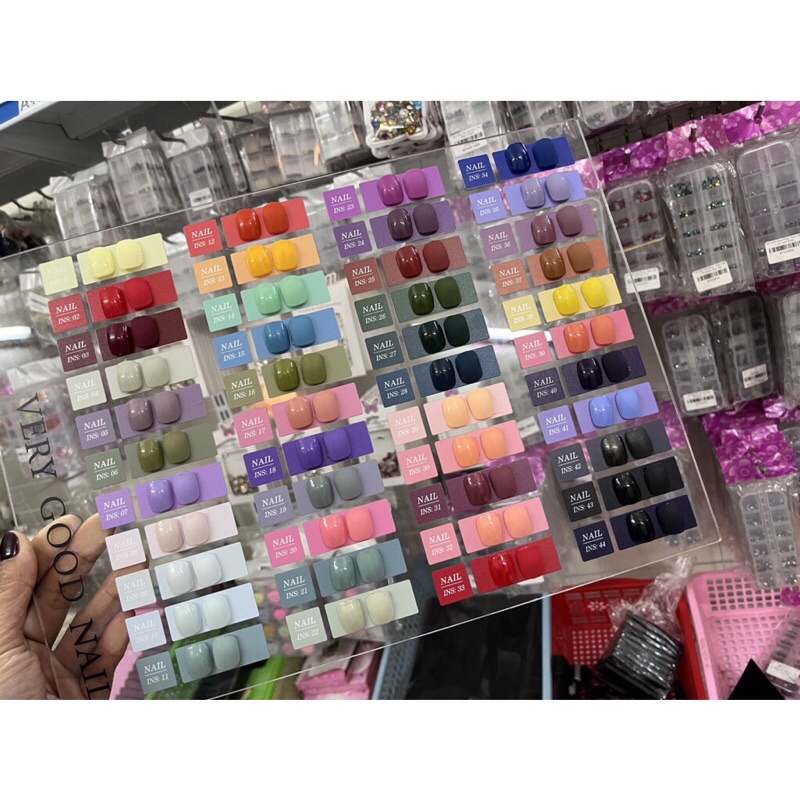Sơn verygood lẻ chai từ 23-44 tách bảng 44 màu- Cheap nail
