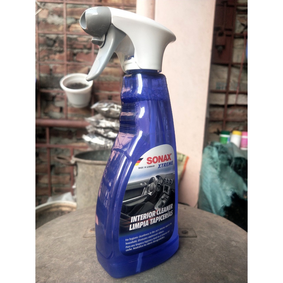 Vệ sinh nội thất xe ô tô, khử mùi xe Sonax Xtreme interior cleaner 500 ml
