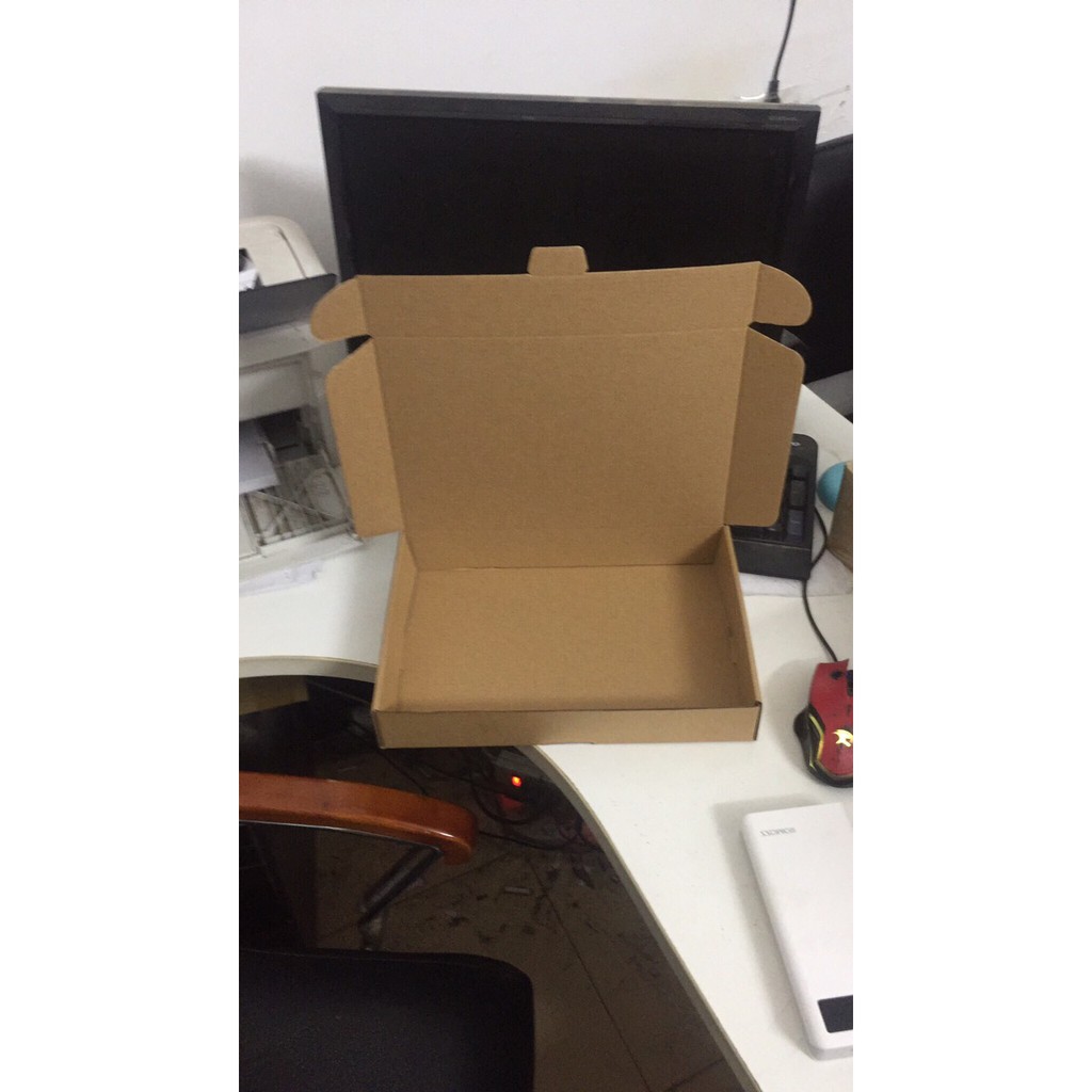 Hộp giấy carton nắp gài size 30x20x5 combo (1 hộp)