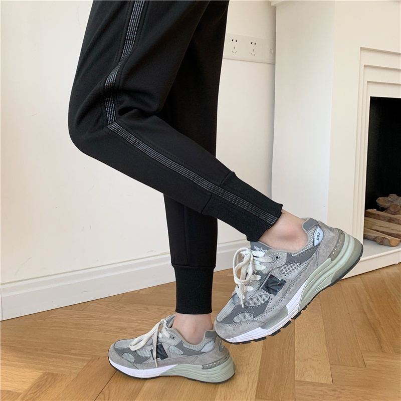 Quần dài màu sắc đơn giản phong cách Hàn Quốc