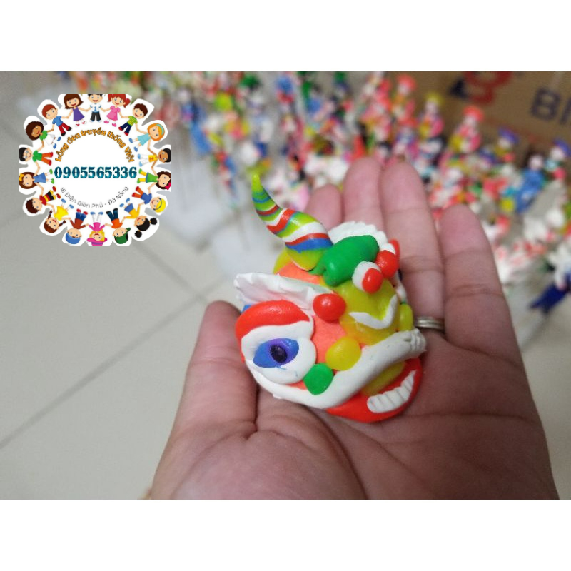 Đầu lân mini bằng TÒ HE nặn bột trang trí sự kiện dân gian, chụp ảnh concept Tết xưa