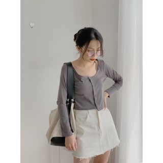 Áo thun cúc ngực lệch thân AP401 1994closet