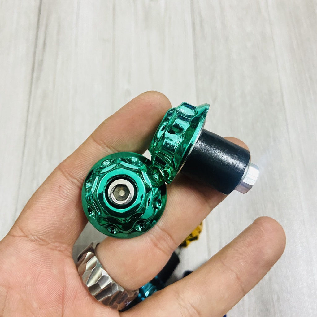 GÙ TAY LÁI, GÙ XE MÁY MẠ CROM SIÊU BÓNG TRANG TRÍ CHO NHIỀU DÒNG XE KHÁC NHAU CAO CẤP